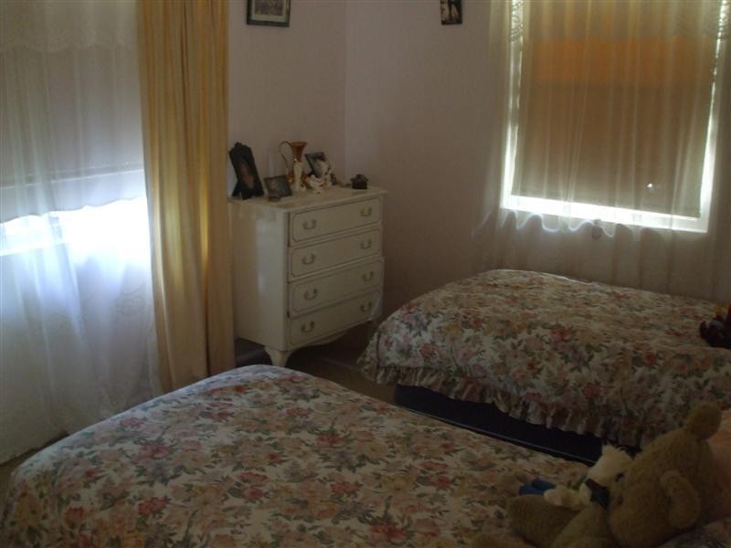 168 Wynyard Street, Tumut NSW 2720