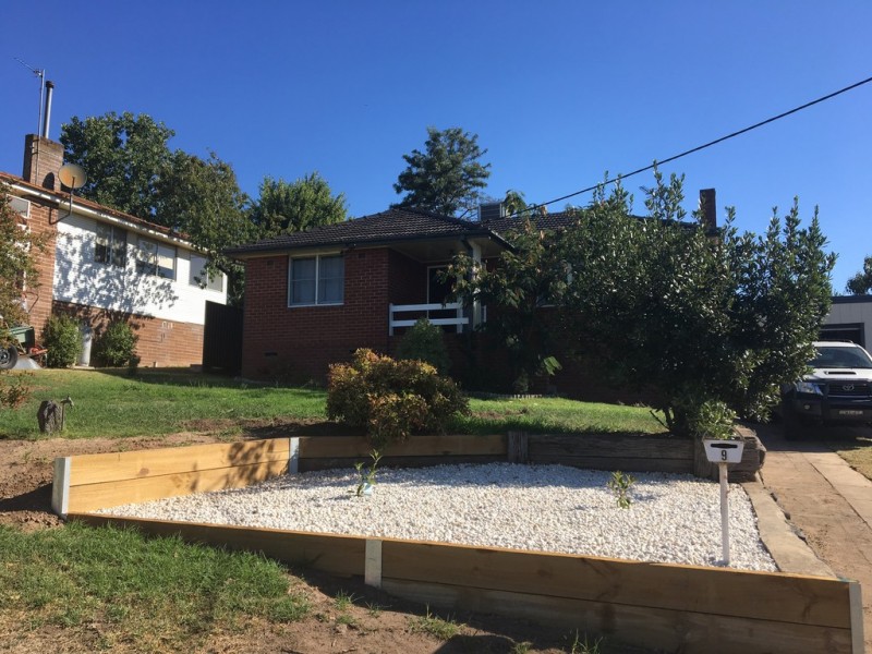 9 Lambie Street, Tumut NSW 2720