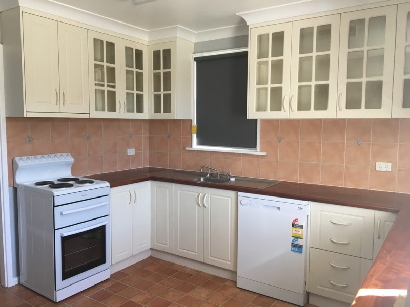 9 Lambie Street, Tumut NSW 2720