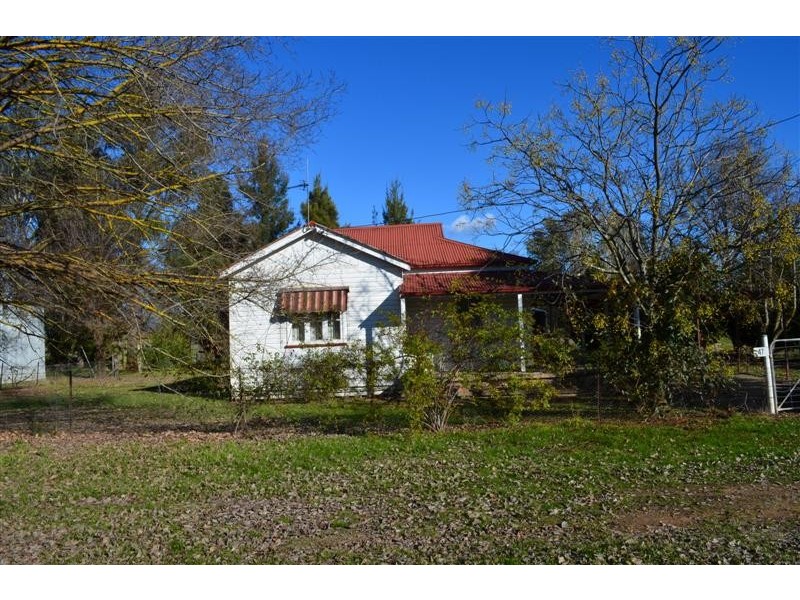 39-47 Bassetts Lane, Tumut NSW 2720