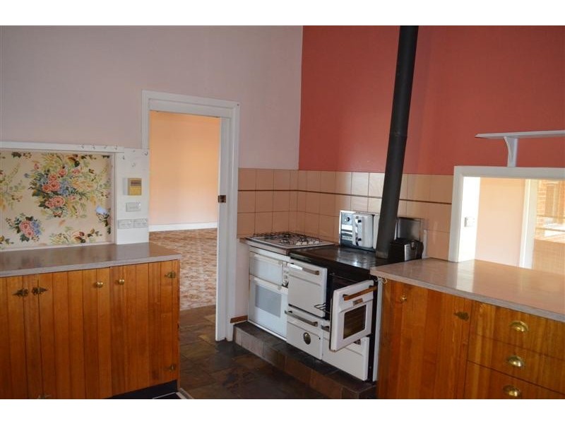 39-47 Bassetts Lane, Tumut NSW 2720