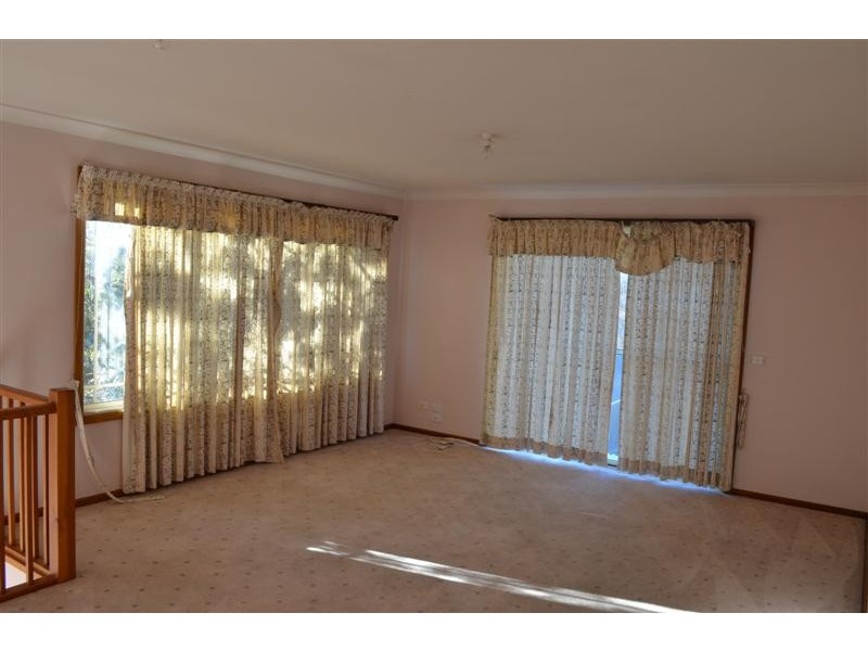 38 Lambie Street, Tumut NSW 2720