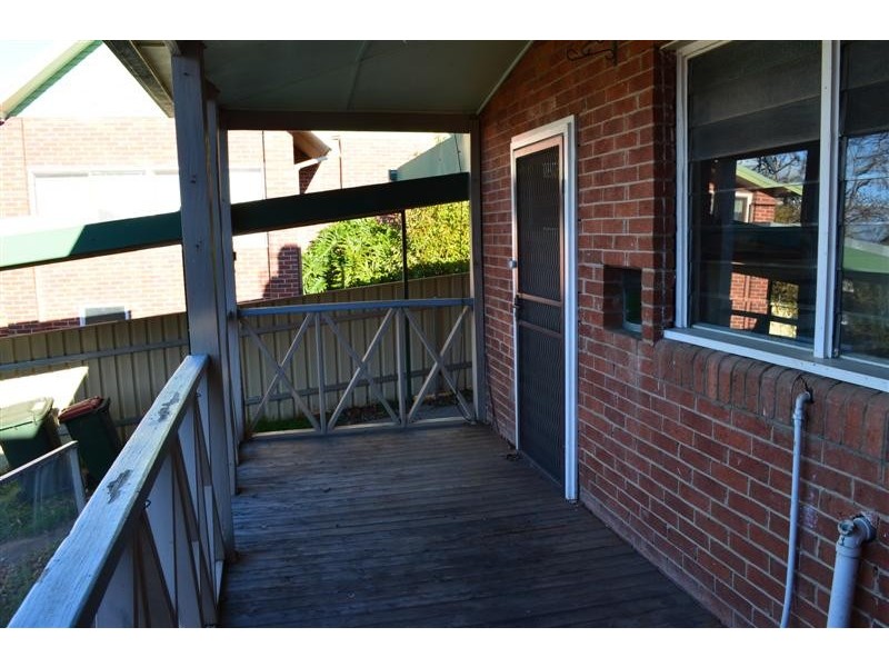 38 Lambie Street, Tumut NSW 2720
