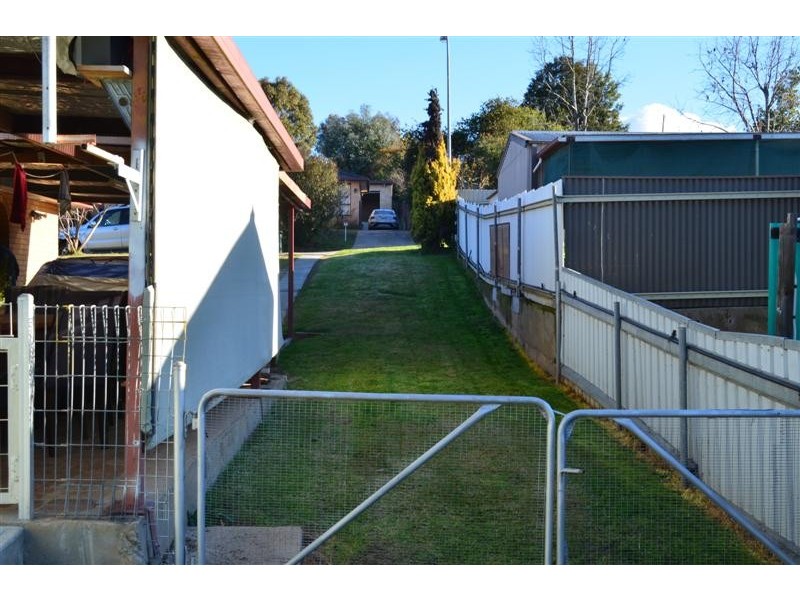 4 Gadara Place, Tumut NSW 2720