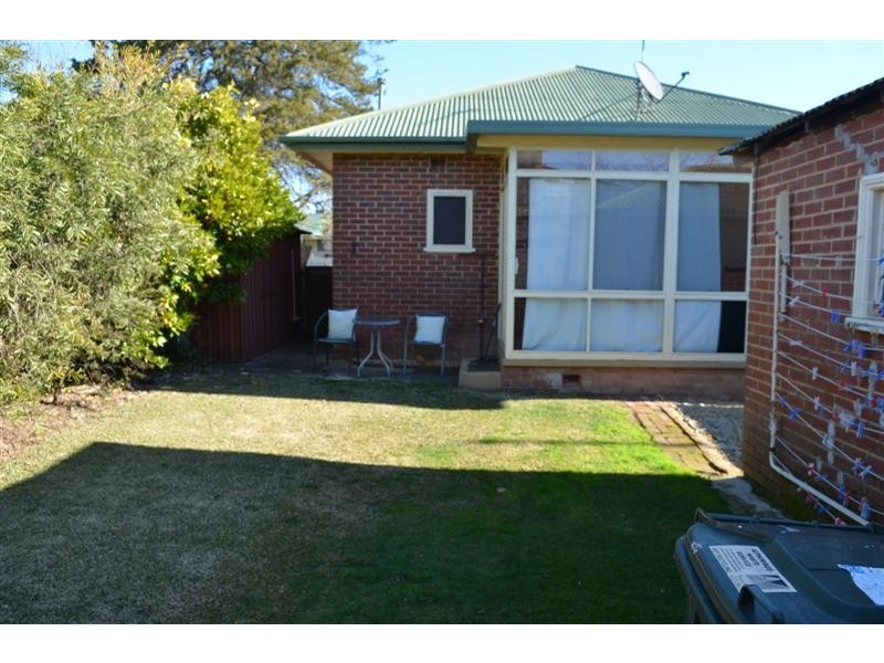104 Russell Street, Tumut NSW 2720