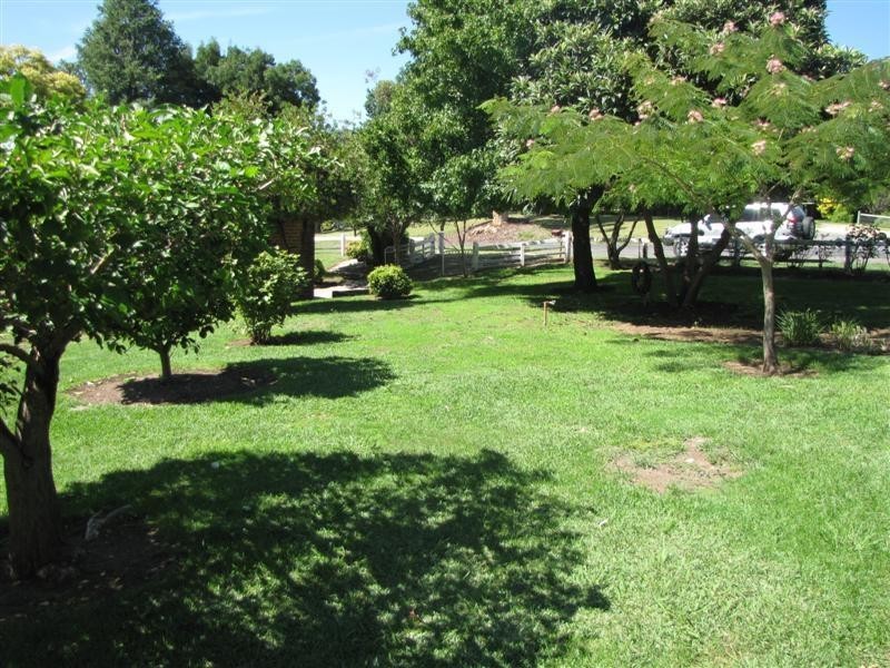 106 Lynch Street, Adelong NSW 2729