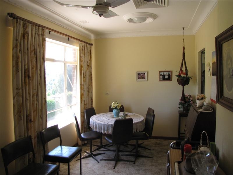 106 Lynch Street, Adelong NSW 2729