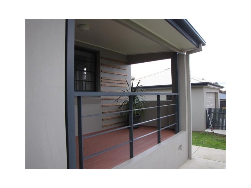 12 Lockeridge Drive, Tumut NSW 2720