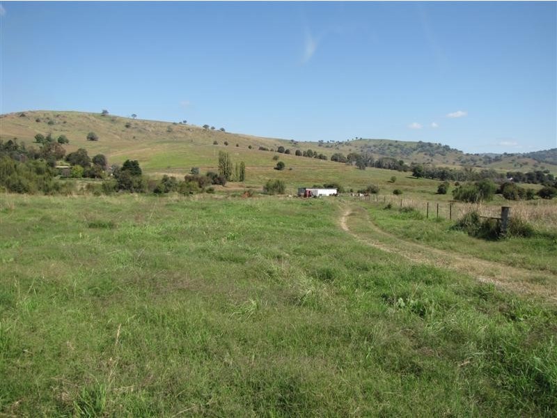 - East Grahamstown Road, Adelong NSW 2729