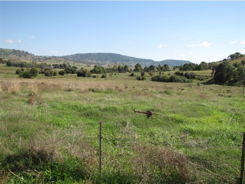 - East Grahamstown Road, Adelong NSW 2729