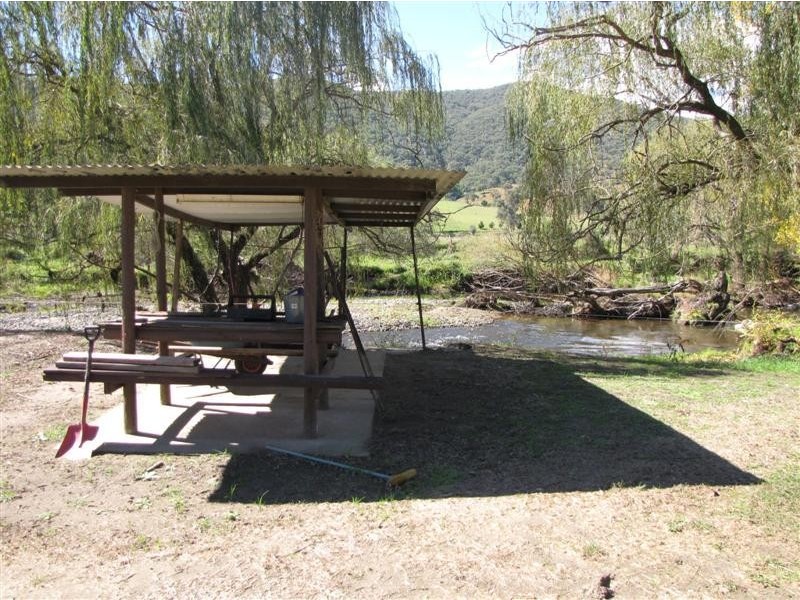 497 West Gilmore Road, Tumut NSW 2720