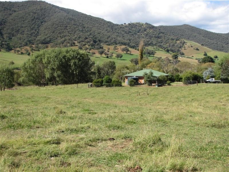 497 West Gilmore Road, Tumut NSW 2720