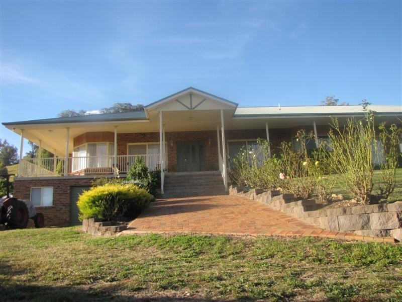 15 Hargreaves Close, Tumut NSW 2720