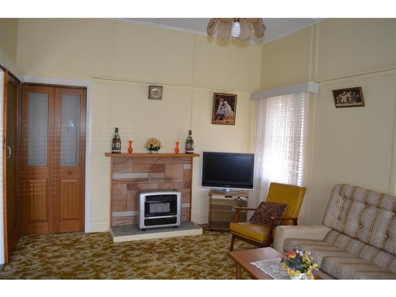 5 Fitzroy Street, Tumut NSW 2720