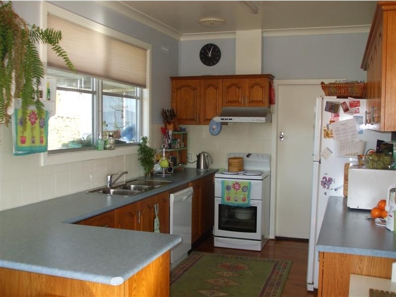 102 Richmond Street, Tumut NSW 2720