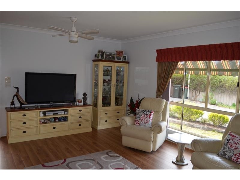 17 Martin Place, Tumut NSW 2720