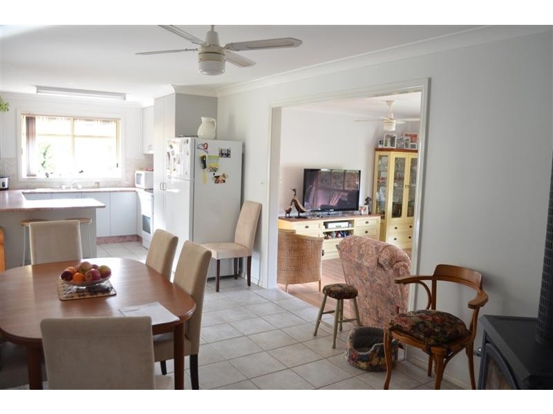 17 Martin Place, Tumut NSW 2720