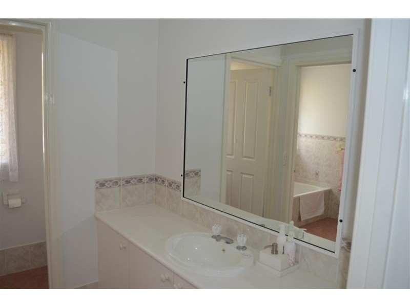 17 Martin Place, Tumut NSW 2720