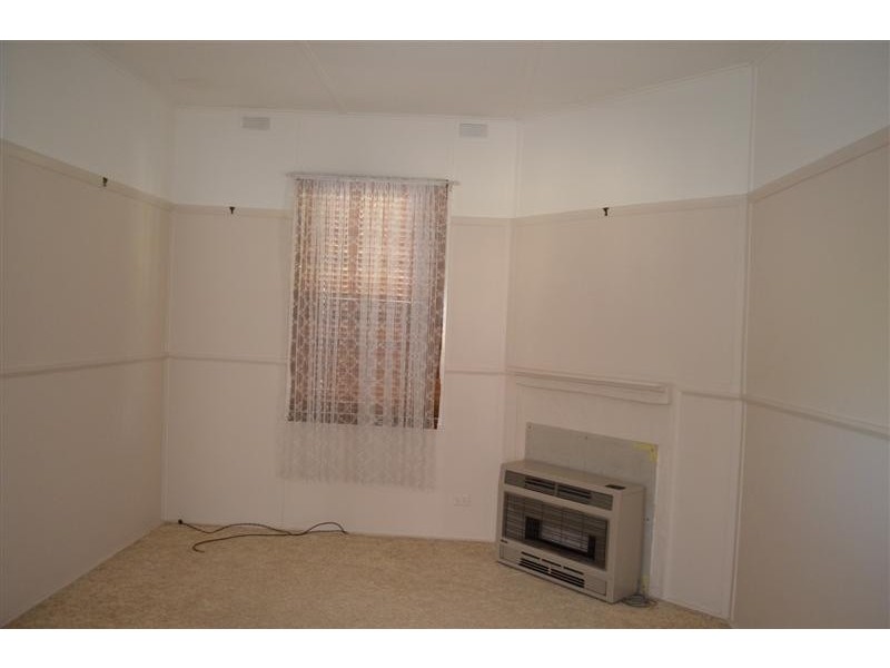 48 Lynch Street, Adelong NSW 2729