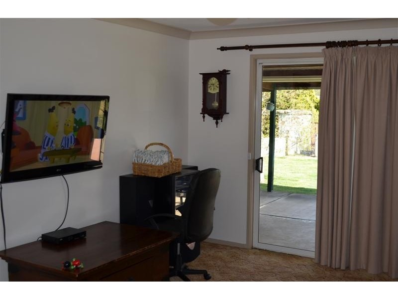 40 Selwyn Street, Adelong NSW 2729