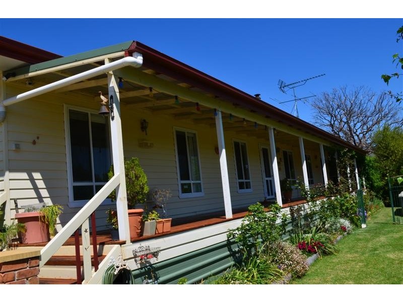 95 East Gilmore Road, Tumut NSW 2720
