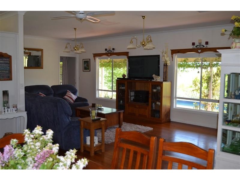 95 East Gilmore Road, Tumut NSW 2720