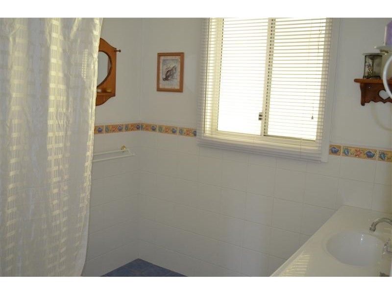 95 East Gilmore Road, Tumut NSW 2720