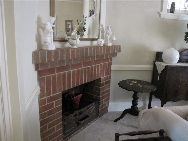 81 Tumut Street, Adelong NSW 2729