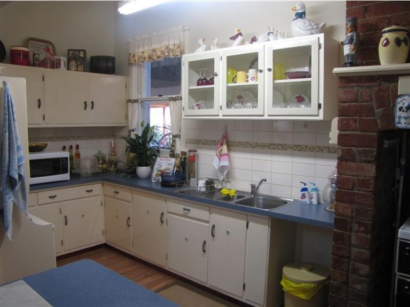 81 Tumut Street, Adelong NSW 2729