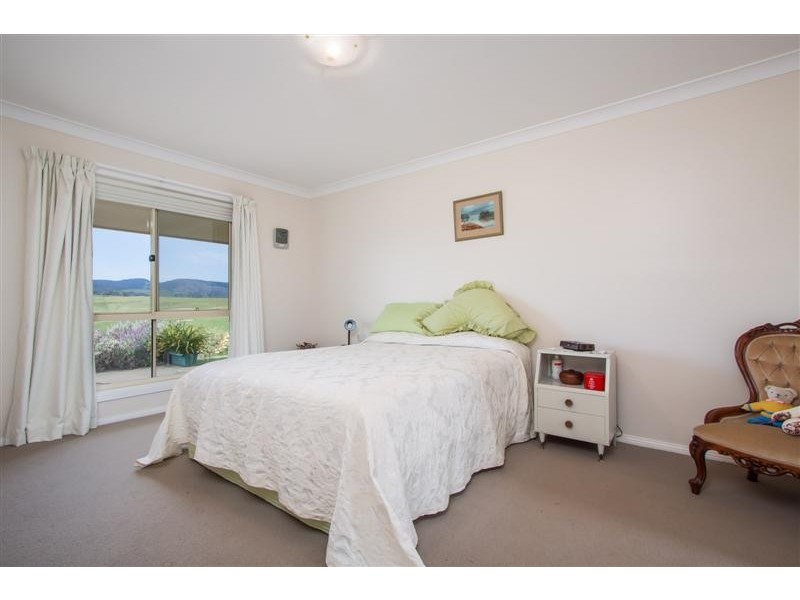 3/13 Grevillea Place, Tumut NSW 2720