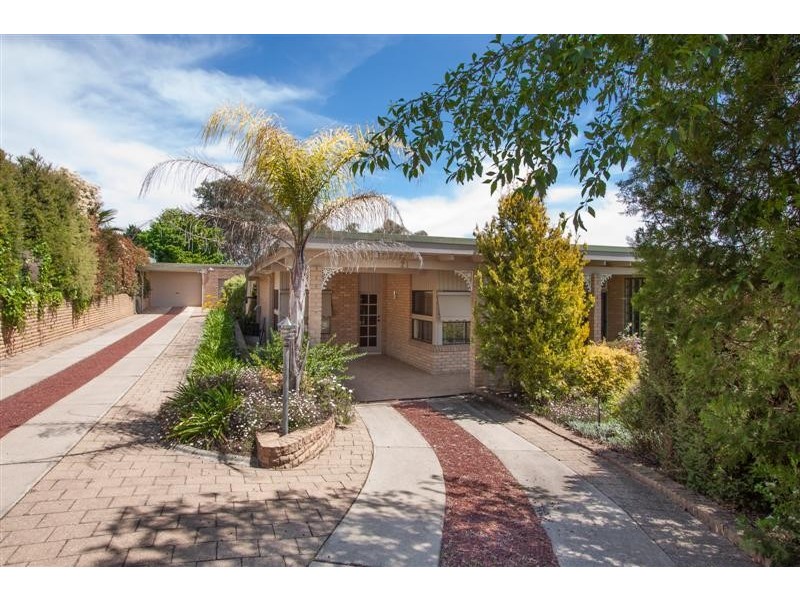 21 Lambie Street, Tumut NSW 2720