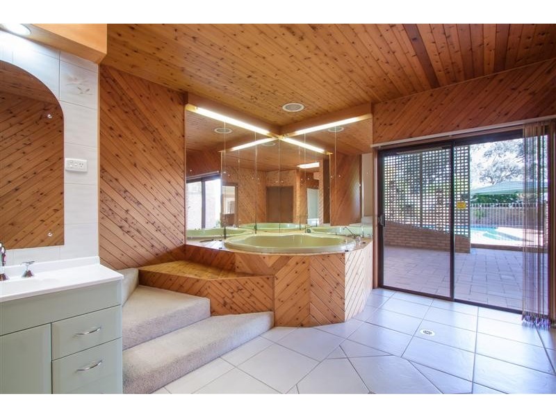 21 Lambie Street, Tumut NSW 2720