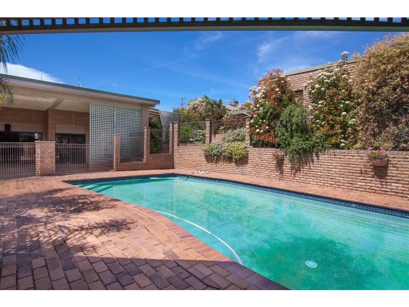 21 Lambie Street, Tumut NSW 2720