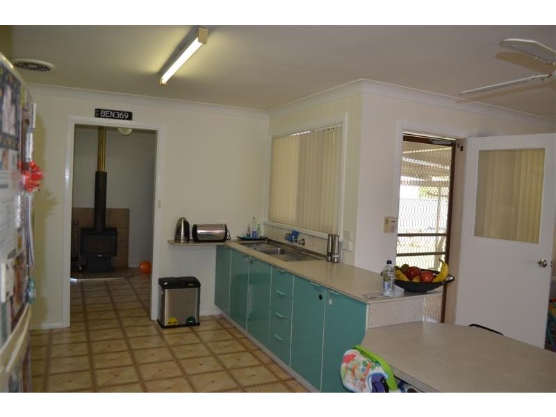 5 Bassett Street,, Tumut NSW 2720