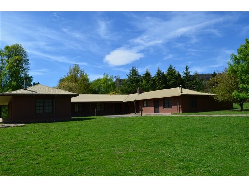 - “Kinelm” Goobarragandra Road, Tumut NSW 2720