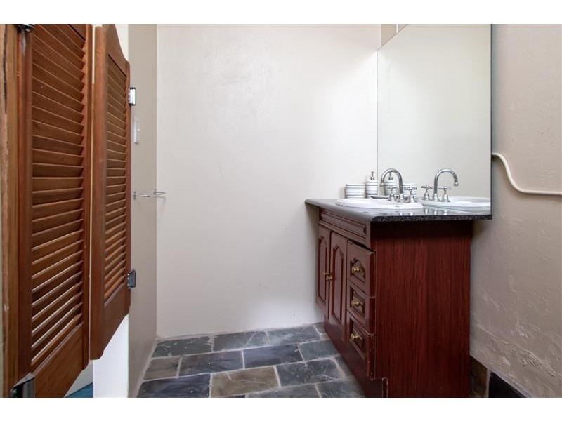 7 Highland Avenue, Tumut NSW 2720