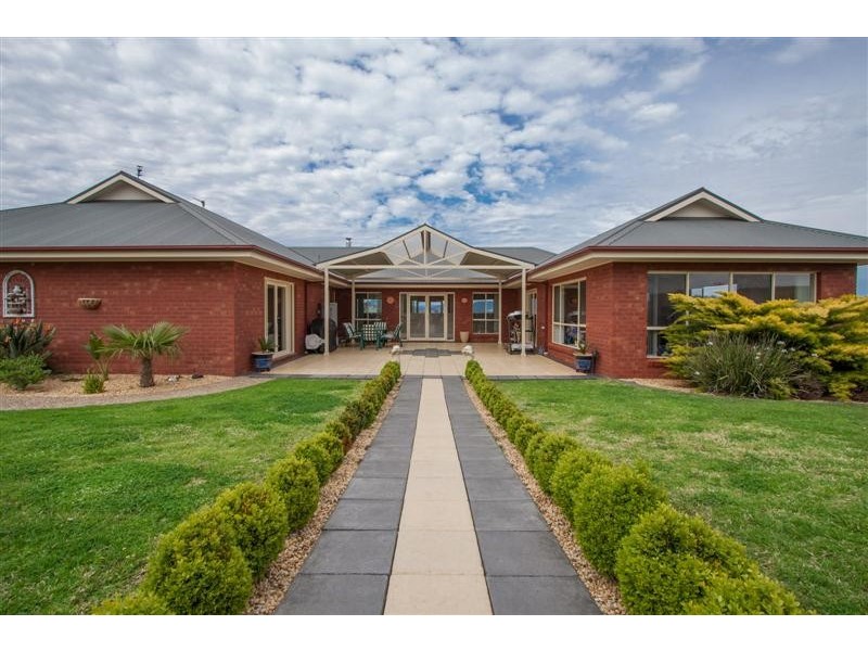 639 Wee Jasper Road, Tumut NSW 2720
