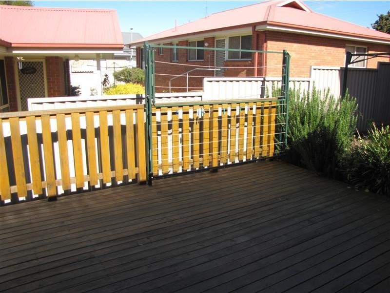 40A Carey Street, Tumut NSW 2720