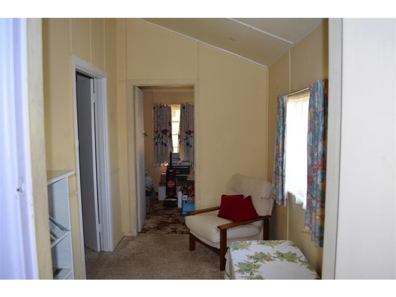 68 Sydney Street, Tumut NSW 2720