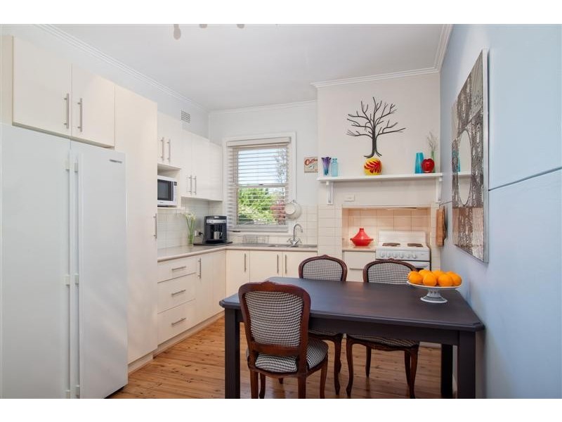 116 Capper Street, Tumut NSW 2720