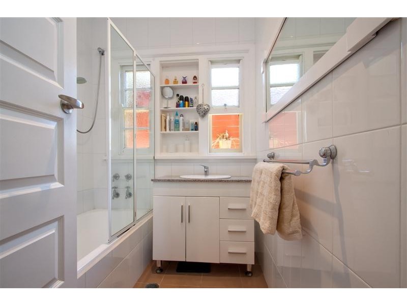 116 Capper Street, Tumut NSW 2720