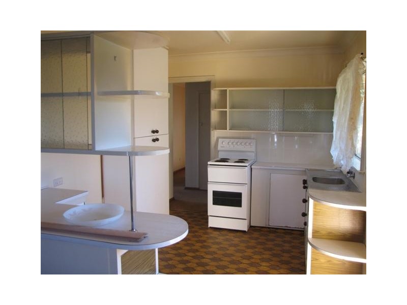 13 Batlow Avenue, Batlow NSW 2730