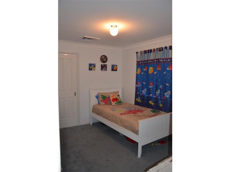 10 Fairway Drive, Tumut NSW 2720