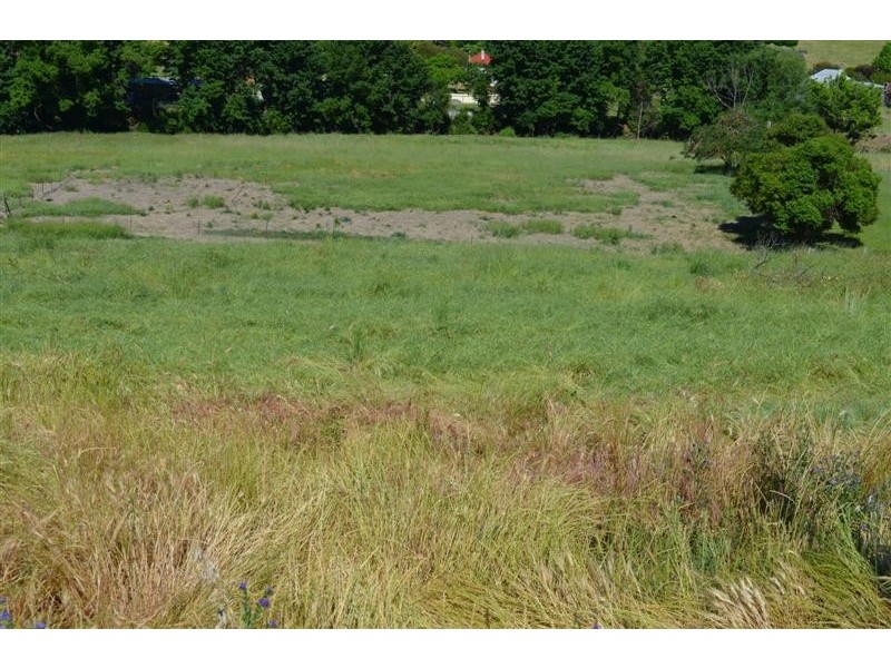 2/43 Victoria Hill Road, Adelong NSW 2729