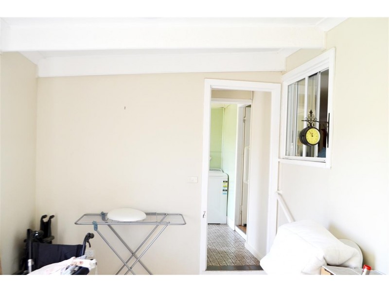 44 Lockhart Street, Adelong NSW 2729