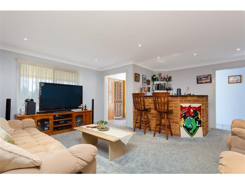 16 Mountford Street, Tumut NSW 2720