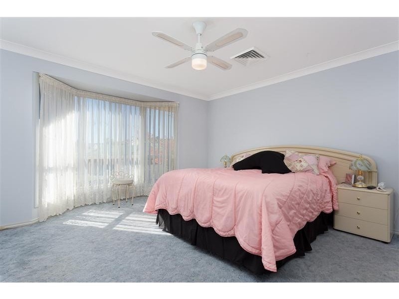 16 Mountford Street, Tumut NSW 2720