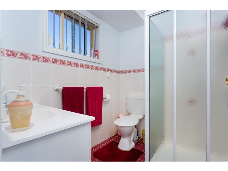 16 Mountford Street, Tumut NSW 2720