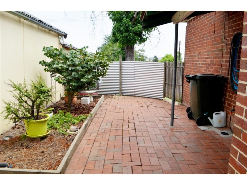 95 Simpson Street, Tumut NSW 2720