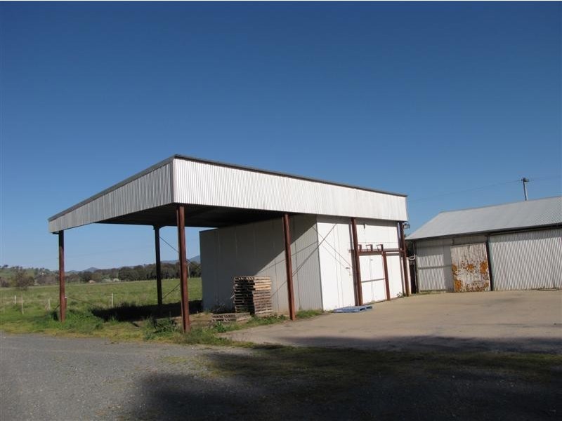 169 Butlers Lane Bombowlee Via, Tumut NSW 2720